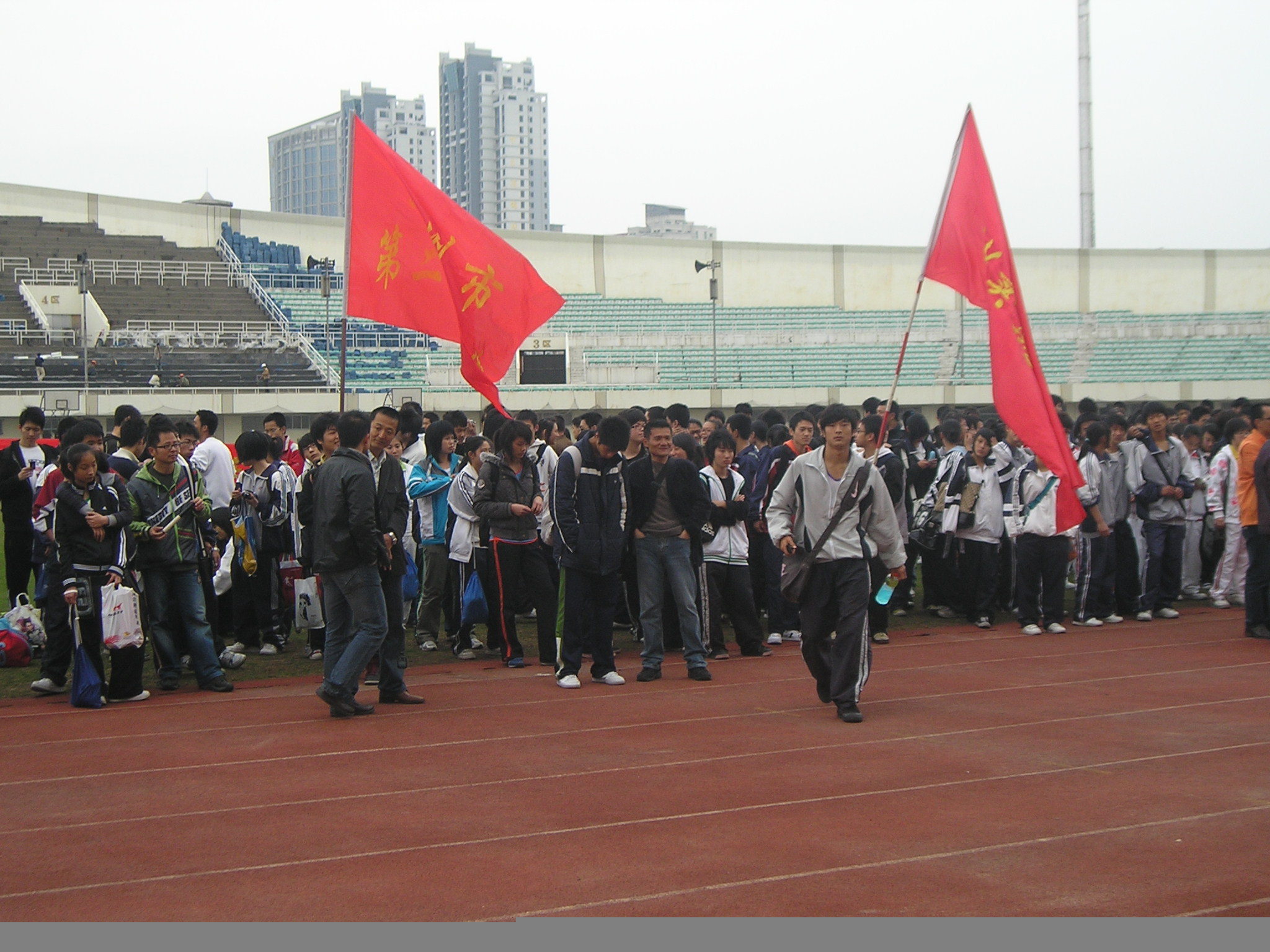 标签: 中学 学校 高中 教育  龙港第三高级中学共多少人浏览:2533777