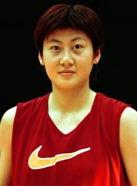 <em>卞兰</em>胸围图片大全_<em>卞兰</em>近况_<em>卞兰</em>中国<em>女篮</em>_卞