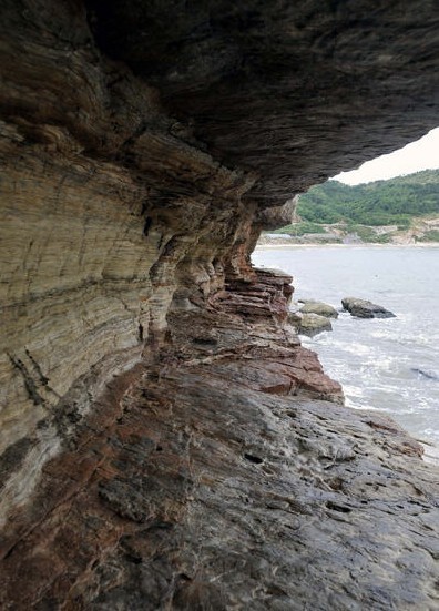 海蚀栈道图片